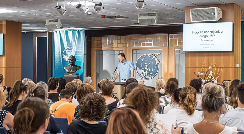 Church of Scientology Hungary hosted a packed conference on International Day Against Drug Abuse