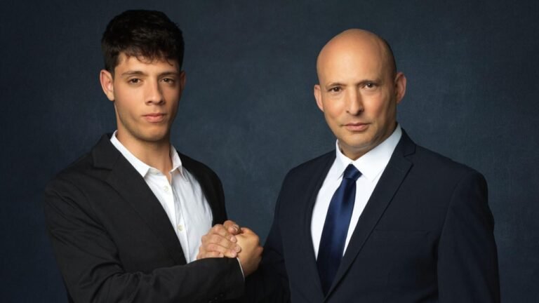 'Call of the hour': Major youth group backs Bennett ahead of elections, joins ‘Bennett 2026’ party