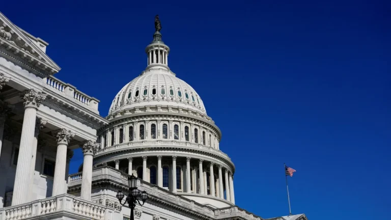 US House backs Russia sanctions, Ukraine aid, in latest blow to Trump