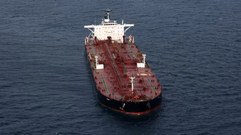 US renews Russian oil waiver after pressure from countries dealing with Iran war price shocks