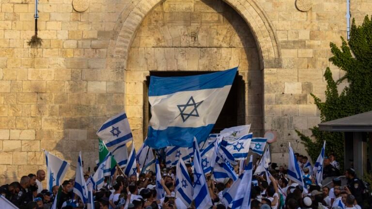 'Blood on their hands': Top Modern Orthodox rabbi says haredim must serve in IDF