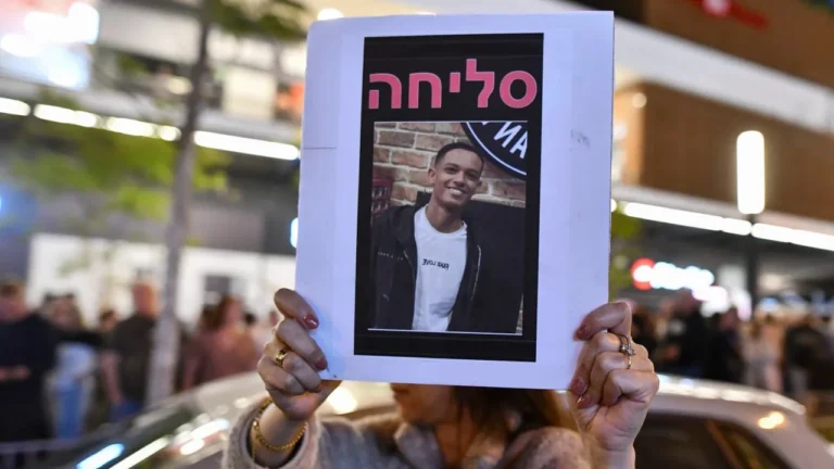 Police complete investigation into Petah Tikva stabbing, nineteen minors arrested