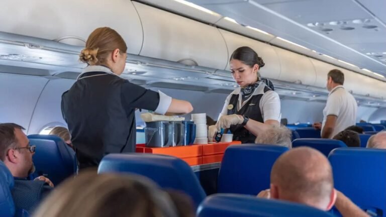 A doctor explains: Why do we always get sick on vacation?