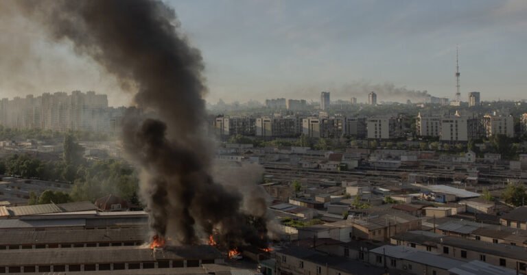 Bombs Raining Down on Ukraine Can’t Hide Signs of Russia’s Faltering War