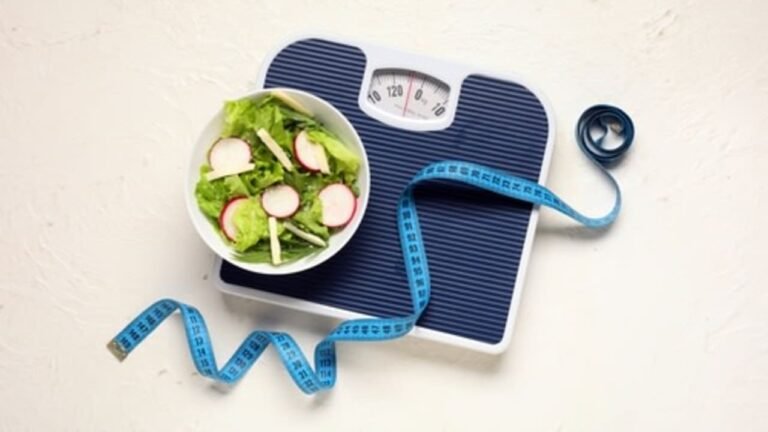 Eating little and not losing weight? This is why