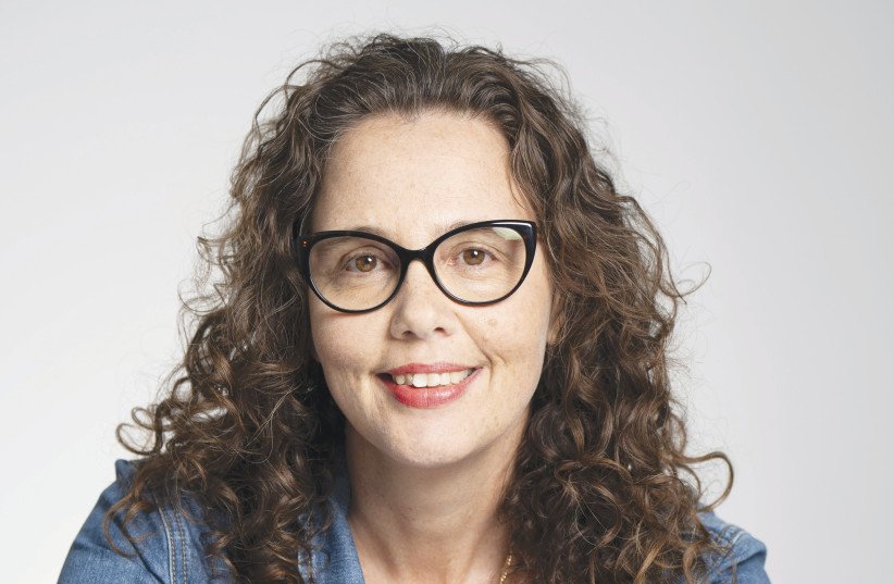 PROF. KEREN AGAY-SHAY
