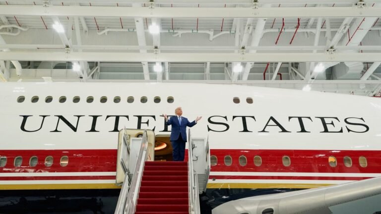 Arriving on Qatari-gifted Air Force One for the first time, Trump unveils Roosevelt museum