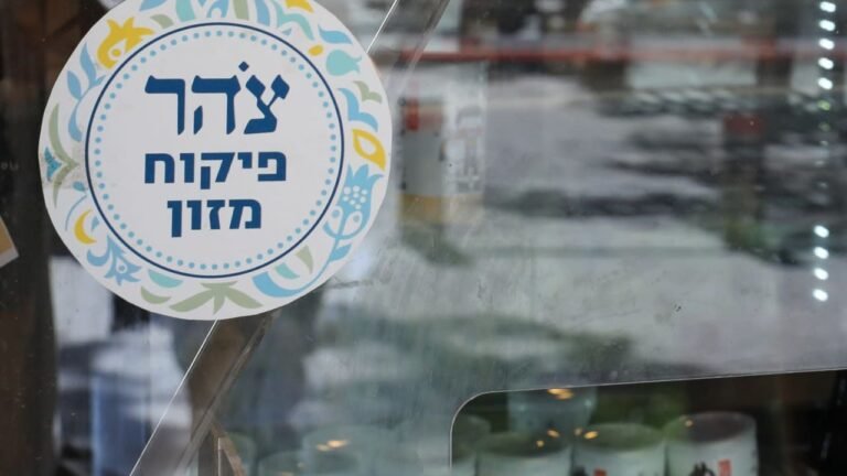 Chief Rabbinate Council disputes Tzohar kashrut approval hours after authorization