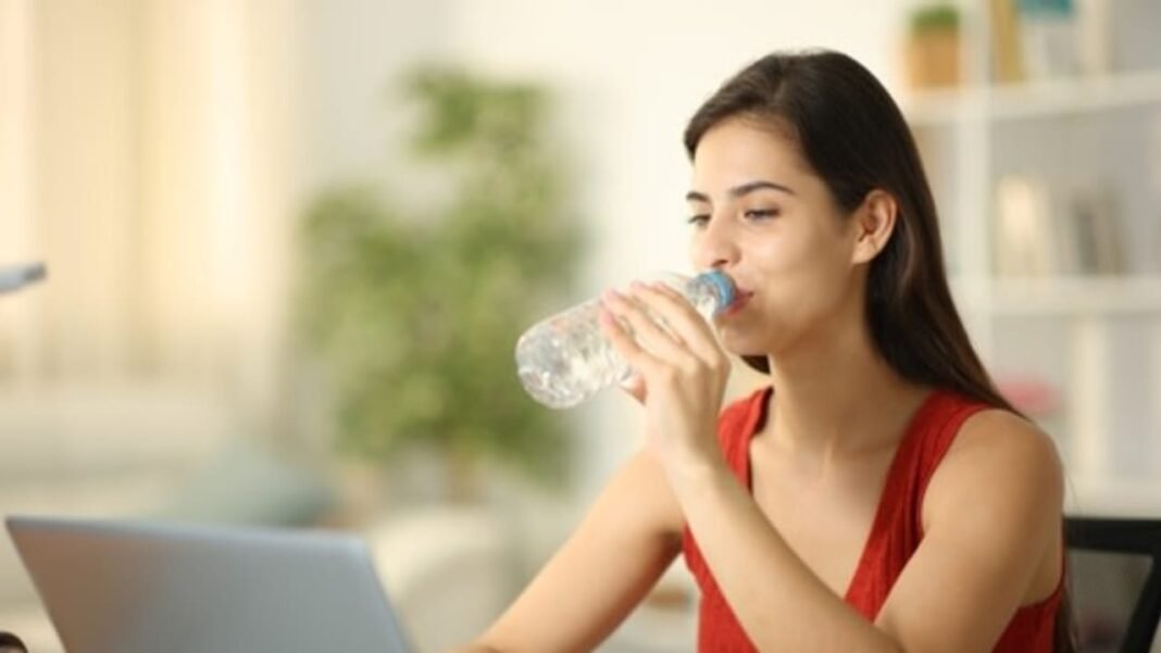 Dietitian explains: There is a reason you crave more carbohydrates right now