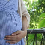 Living near green spaces can reduce long-term stress during pregnancy, Israeli-led study finds