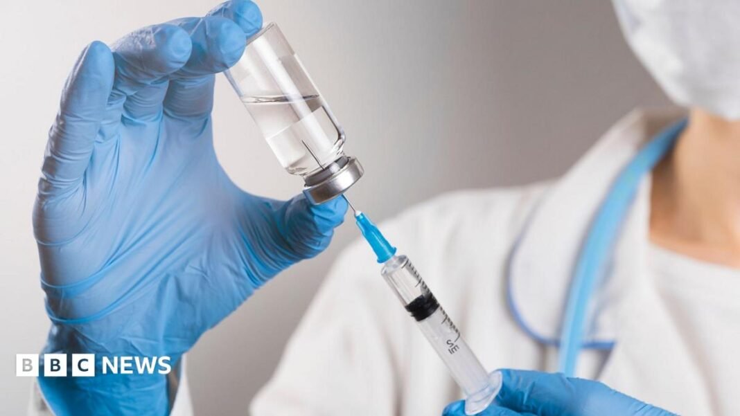 MenB vaccine offers men no protection from gonorrhoea, claims major study