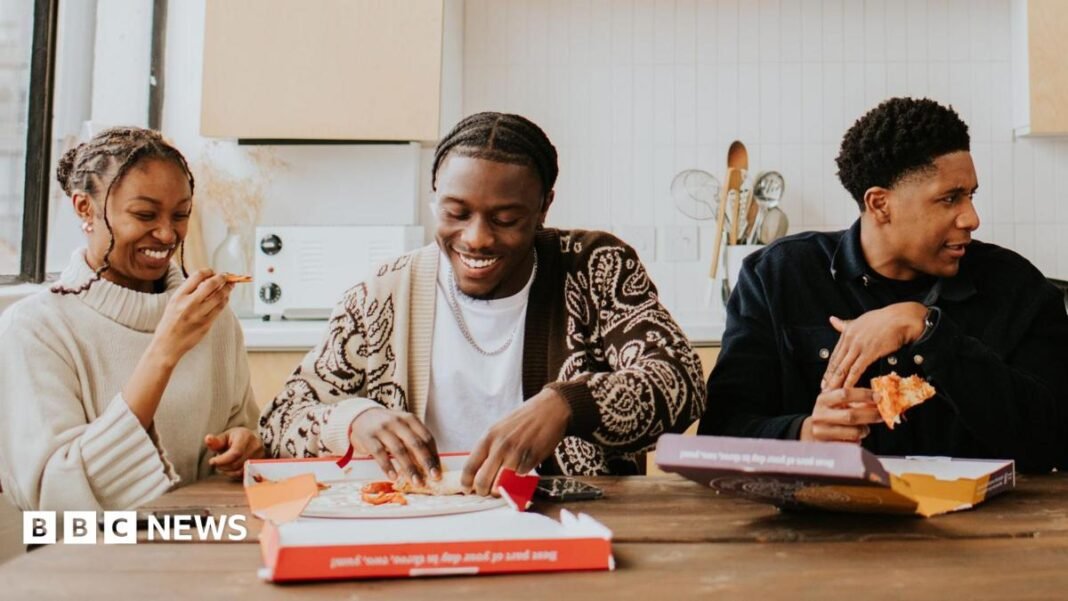 Starting uni? What to know about having the free NHS meningitis B jab