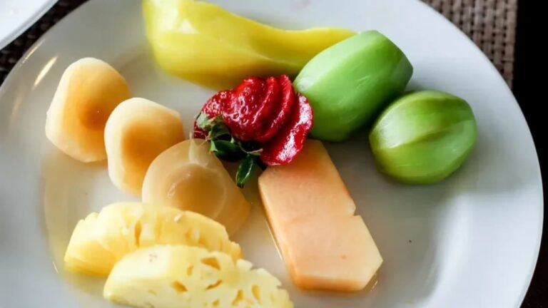 The component linked to anxiety is found in every fruit